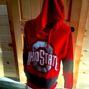 OHIO STATE PINK VICTORIA SECRET SIZE MEDIUM BARELY WORN SIZE  MEDIUM FITS LOOSE